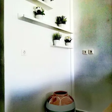 Dream House βatsi * Mpatsi